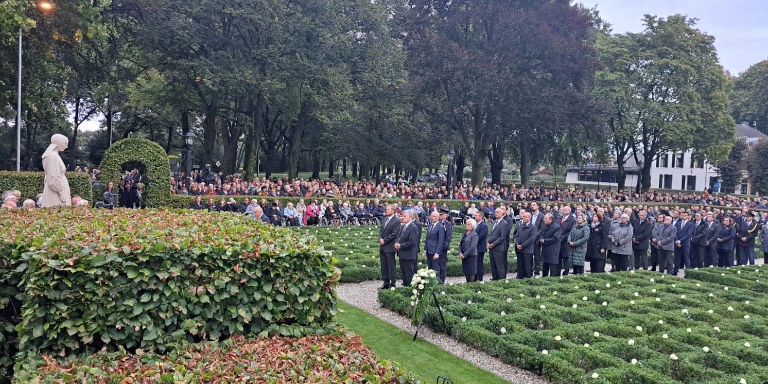 herdenking-razzia-putten-met-koning-willem-alexander-ook-na-80-jaar